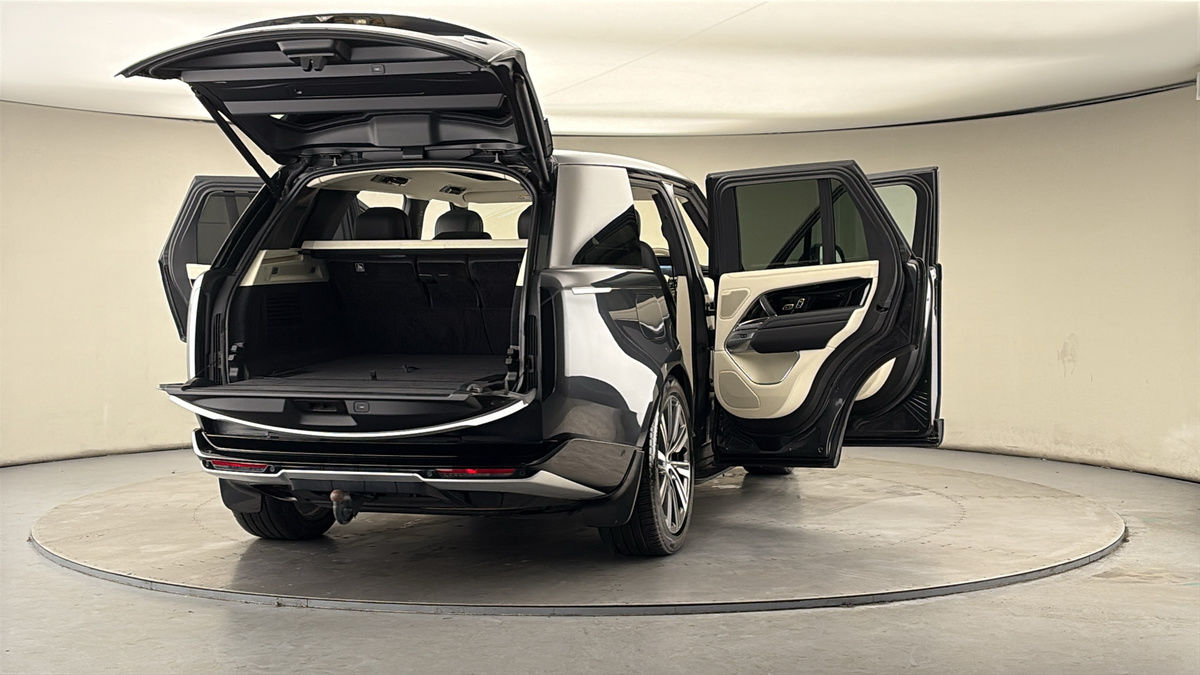 Used Land Rover Range Rover 2023 for sale - 77880817: Photo 66