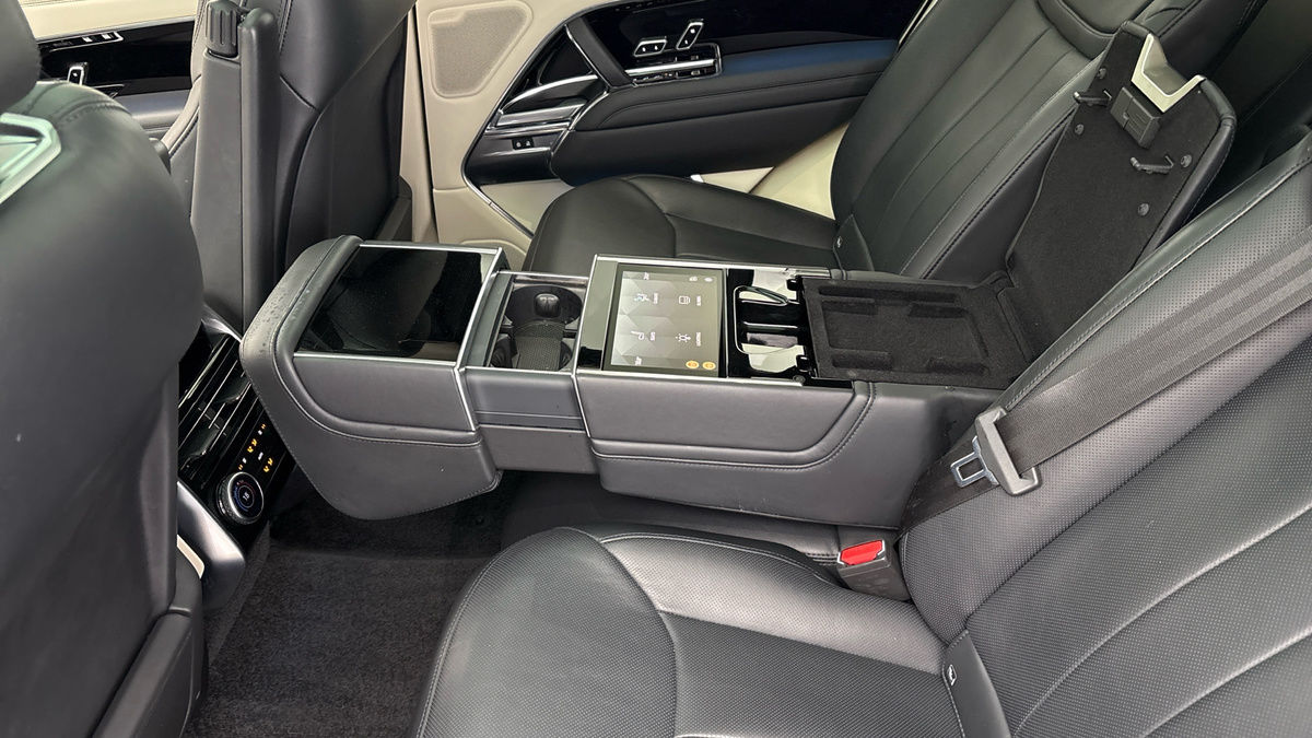 Used Land Rover Range Rover 2023 for sale - 77880817: Photo 9