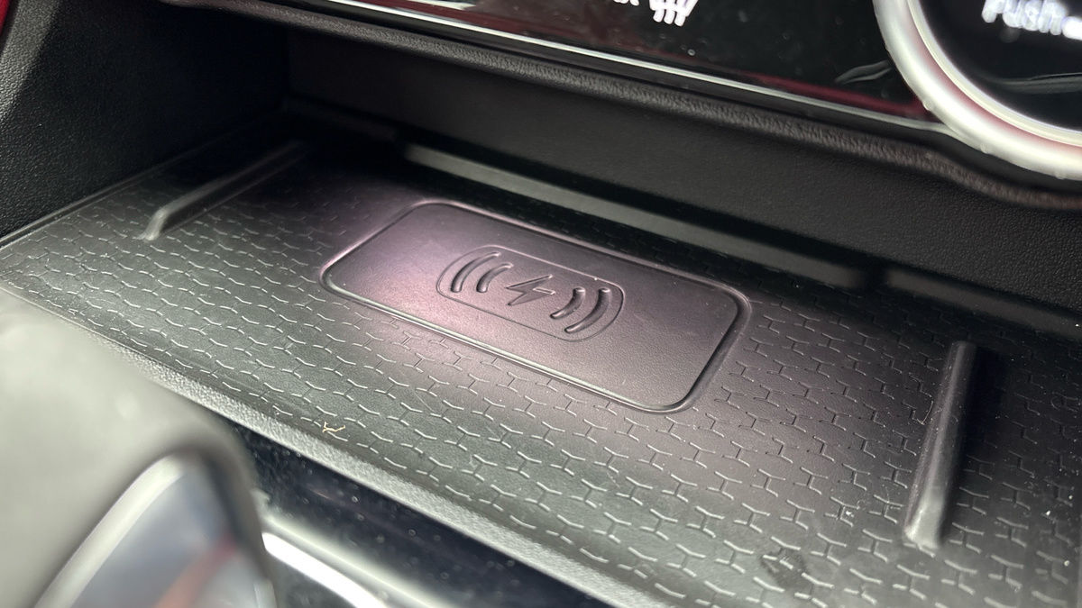 Used Jaguar F-Pace 2022 for sale - 77140422: Photo 6