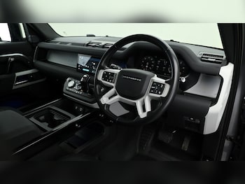 Used Land Rover Defender 110 2022 for sale - 75336935: Photo