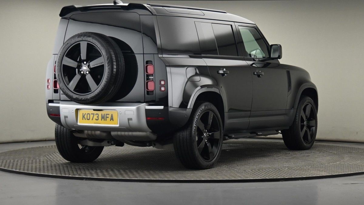 Used Land Rover Defender 110 2024 for sale - 75427632: Photo 23