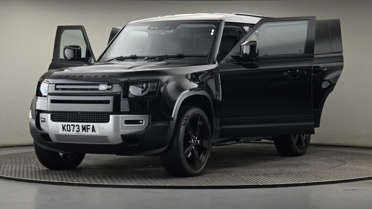 Used Land Rover Defender 110 2024 for sale - 75427632: Photo 25