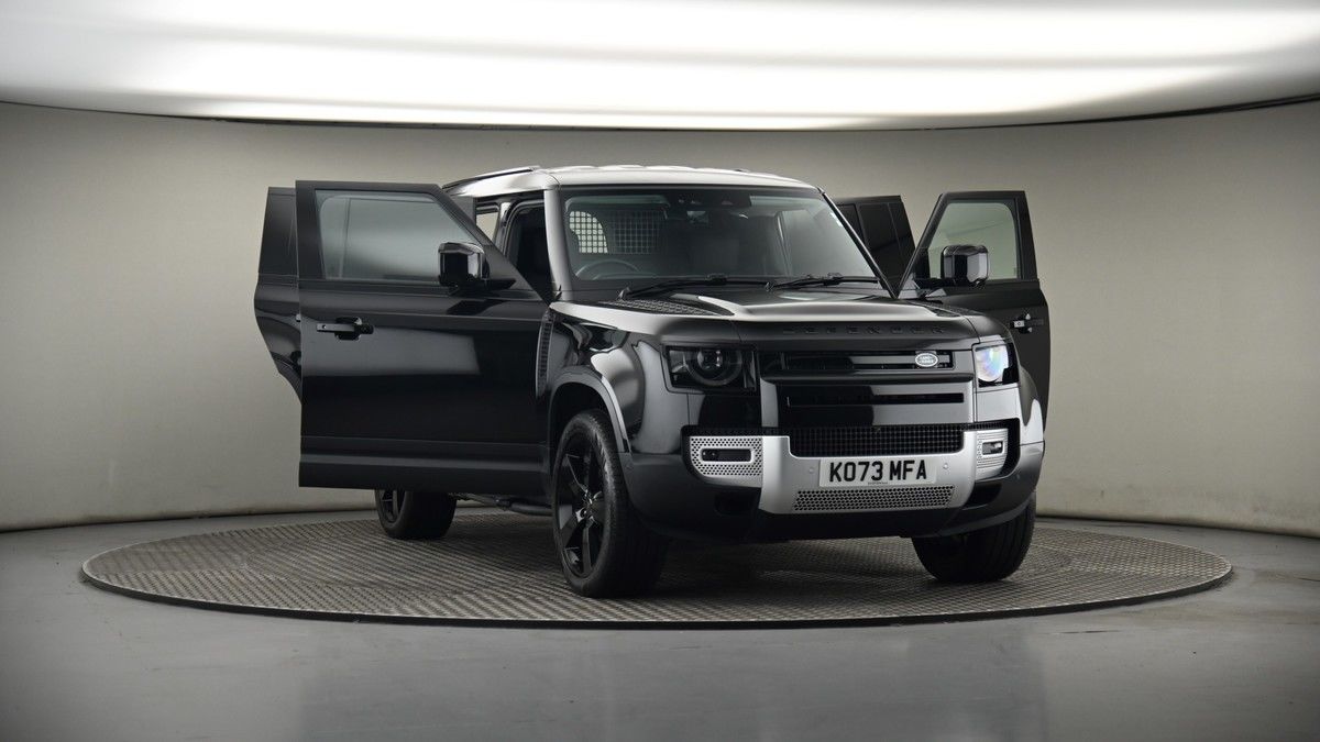 Used Land Rover Defender 110 2024 for sale - 75427632: Photo 43