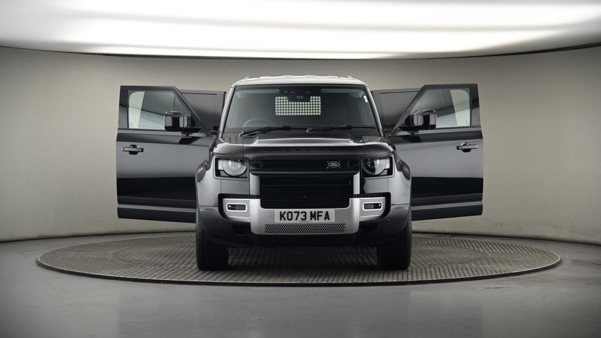 Used Land Rover Defender 110 2024 for sale - 75427632: Photo 44
