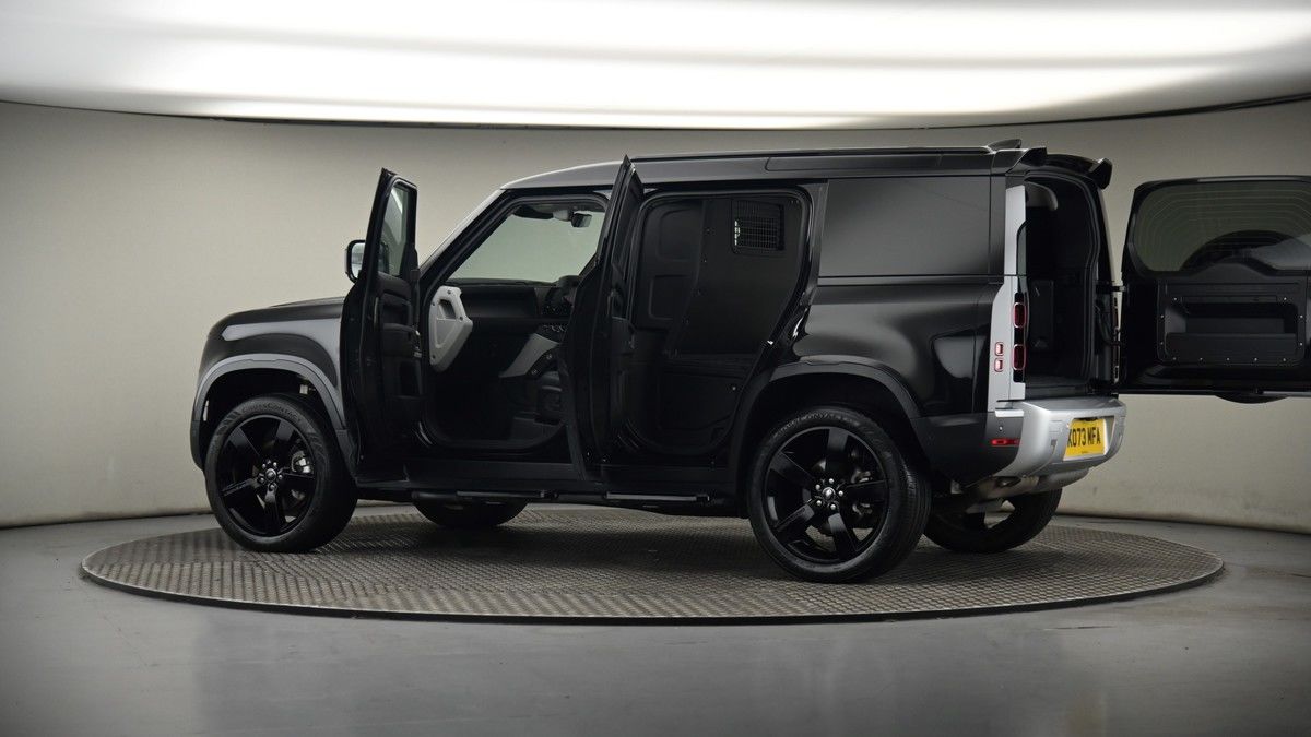 Used Land Rover Defender 110 2024 for sale - 75427632: Photo 49