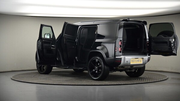 Used Land Rover Defender 110 2024 for sale - 75427632: Photo 50