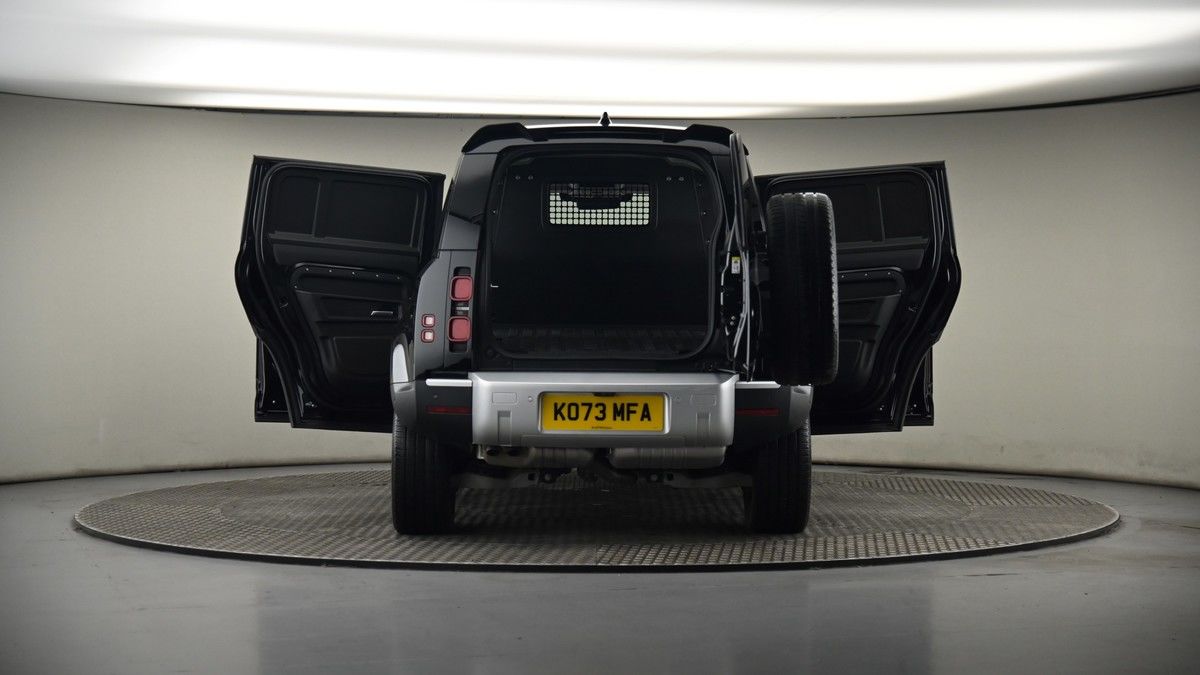 Used Land Rover Defender 110 2024 for sale - 75427632: Photo 51
