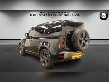 Used Land Rover Defender 110 2022 for sale - 78459144: Photo