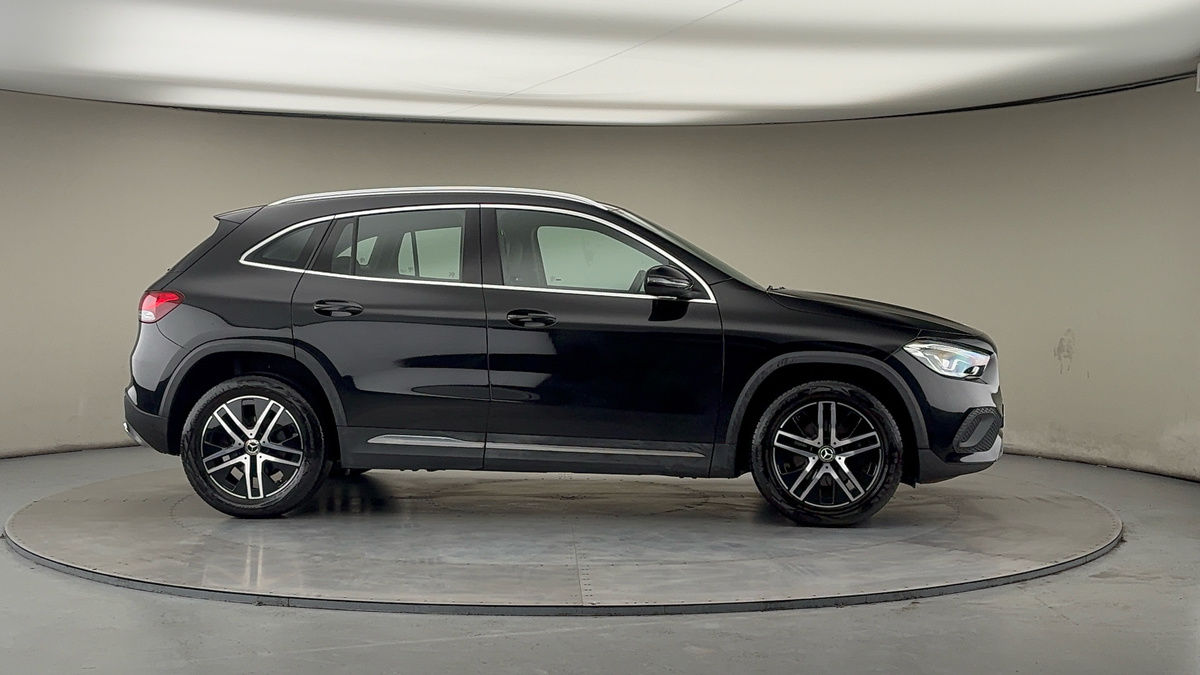 Used Mercedes-Benz GLA 2022 for sale - 77395055: Photo 36