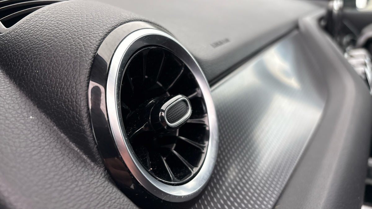 Used Mercedes-Benz GLA 2022 for sale - 77395055: Photo 6