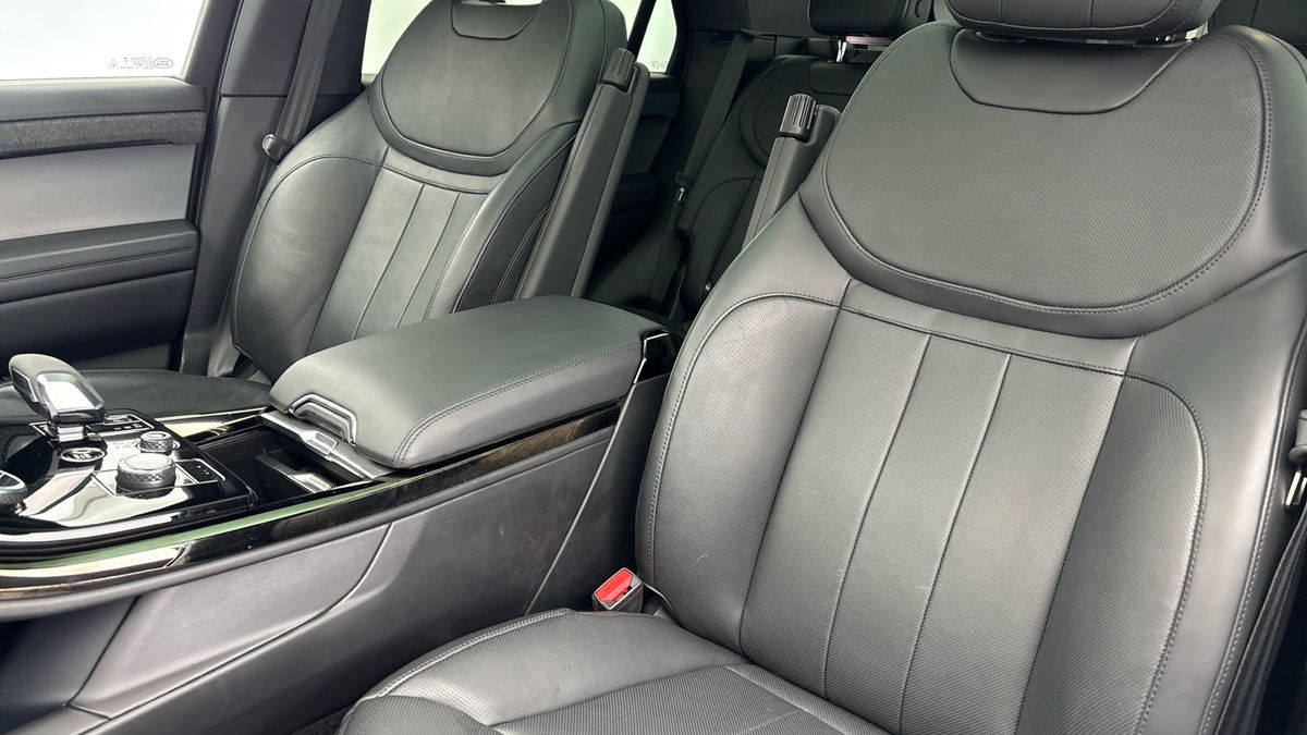 Used Land Rover Range Rover Sport 2023 for sale - 76133396: Photo 7