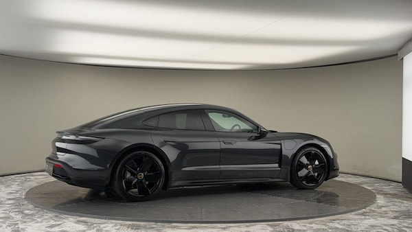 Used Porsche Taycan 2020 for sale - 75704588: Photo 38