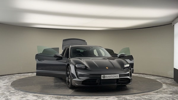 Used Porsche Taycan 2020 for sale - 75704588: Photo 50