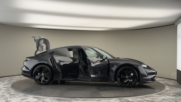Used Porsche Taycan 2020 for sale - 75704588: Photo 53