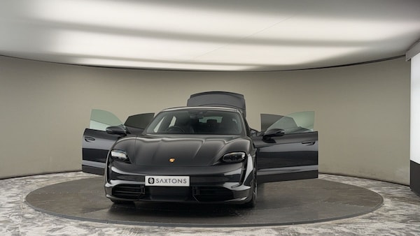 Used Porsche Taycan 2020 for sale - 75704588: Photo 9