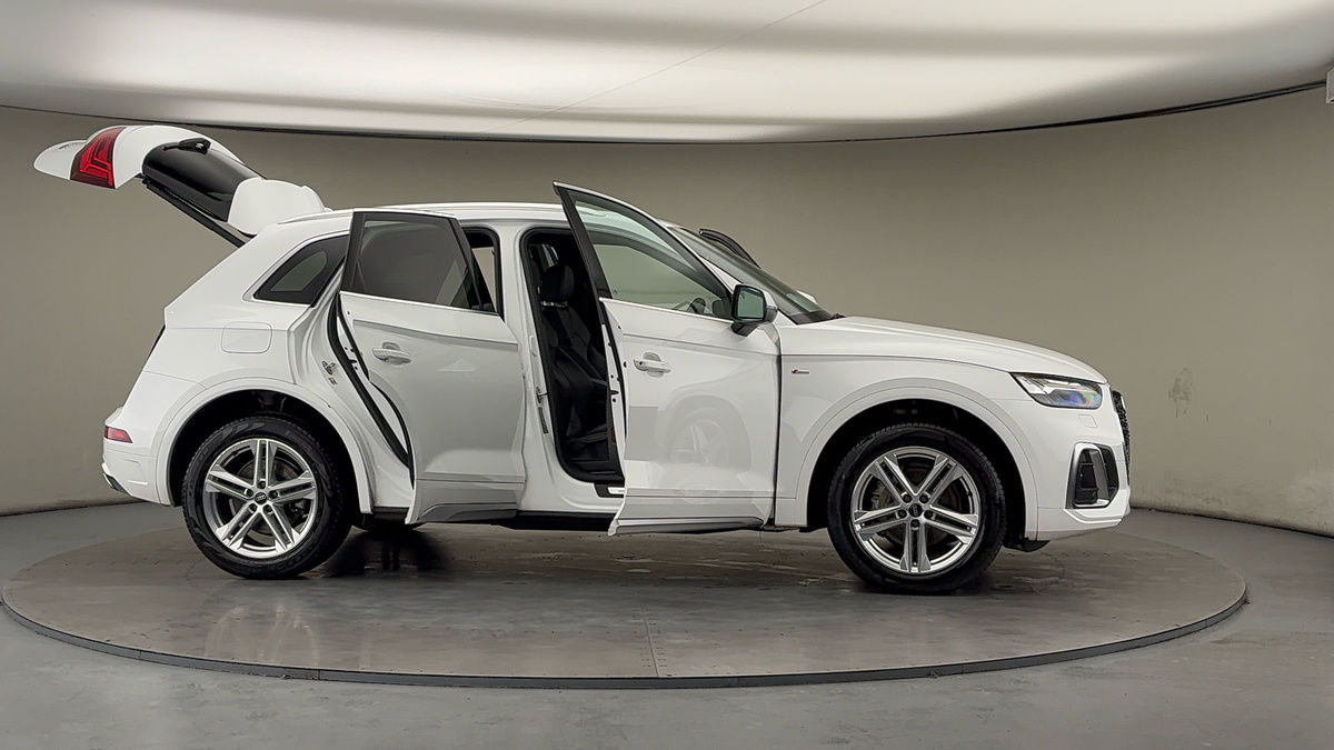 Used Audi Q5 2022 for sale - 77065490: Photo 55