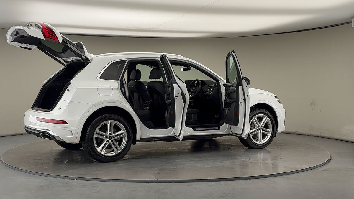 Used Audi Q5 2022 for sale - 77065490: Photo 57