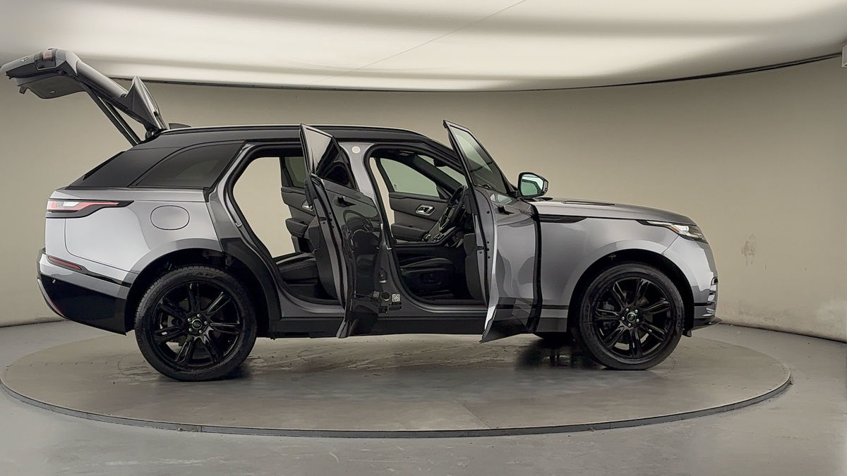 Used Land Rover Range Rover Velar 2023 for sale - 76686926: Photo 57