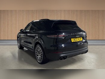 Used Porsche Cayenne 2022 for sale - 78864475: Photo