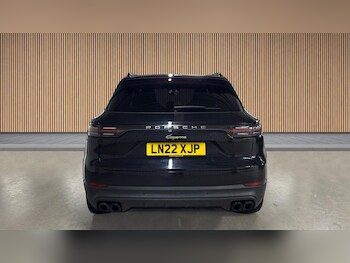Used Porsche Cayenne 2022 for sale - 78864475: Photo