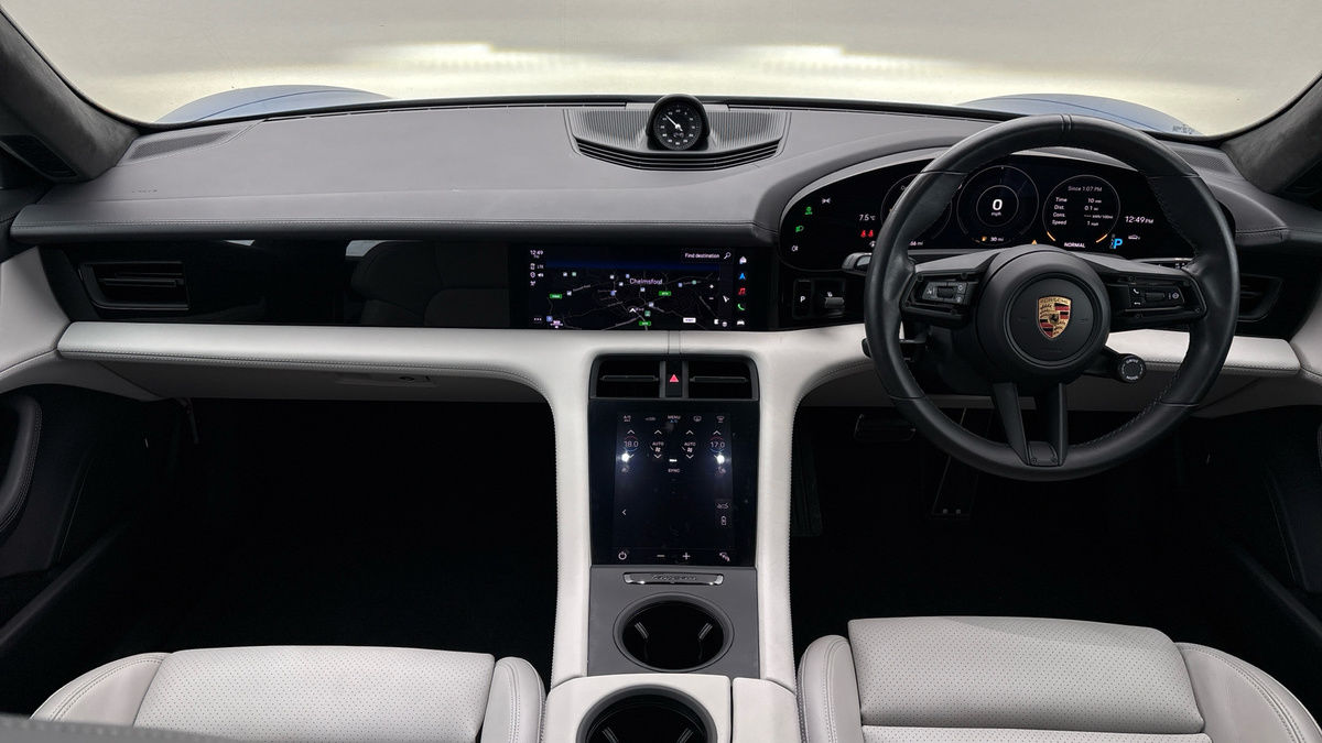 Used Porsche Taycan 2023 for sale - 75729981: Photo 12