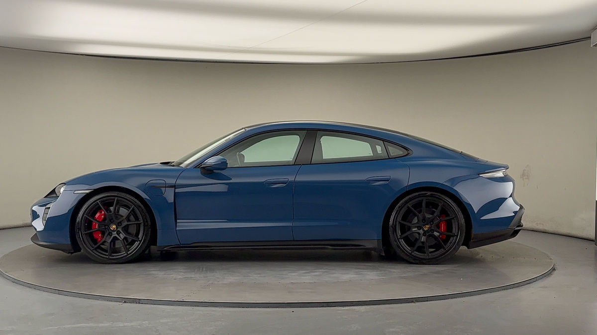 Used Porsche Taycan 2023 for sale - 75729981: Photo 15