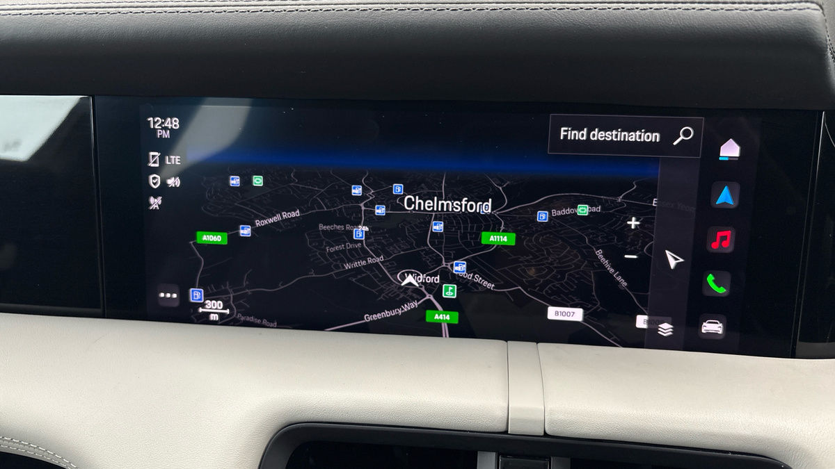 Used Porsche Taycan 2023 for sale - 75729981: Photo 17