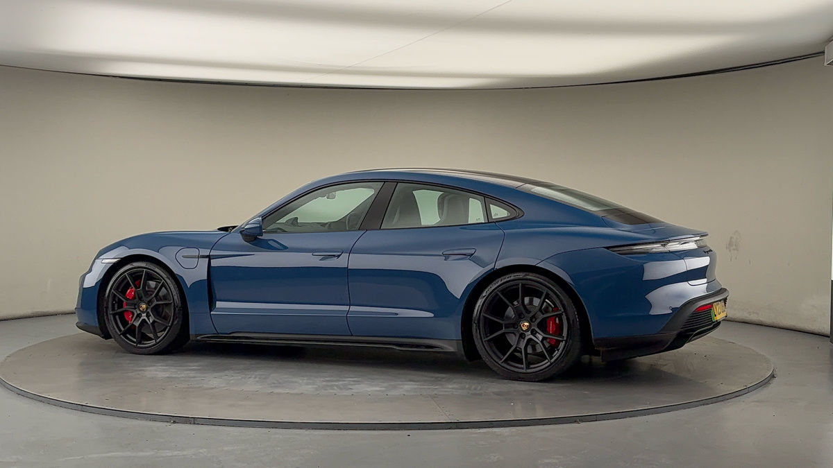 Used Porsche Taycan 2023 for sale - 75729981: Photo 31