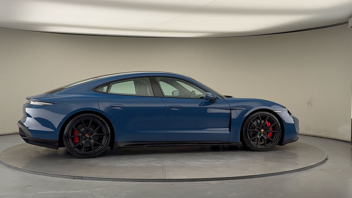 Used Porsche Taycan 2023 for sale - 75729981: Photo 42