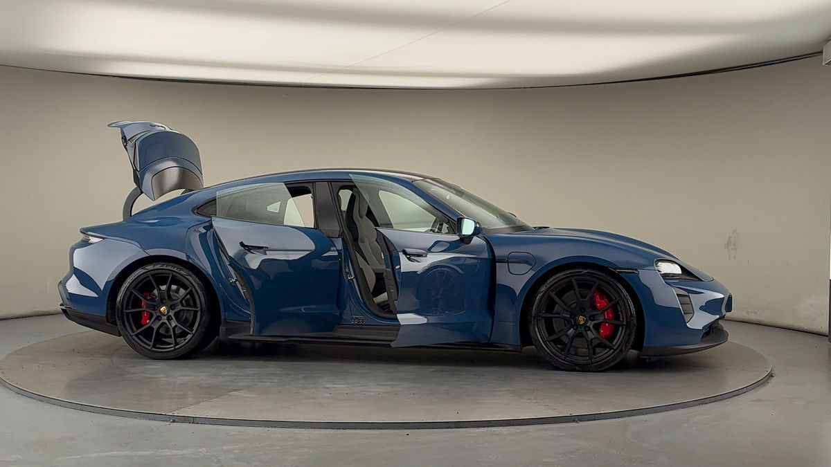 Used Porsche Taycan 2023 for sale - 75729981: Photo 60