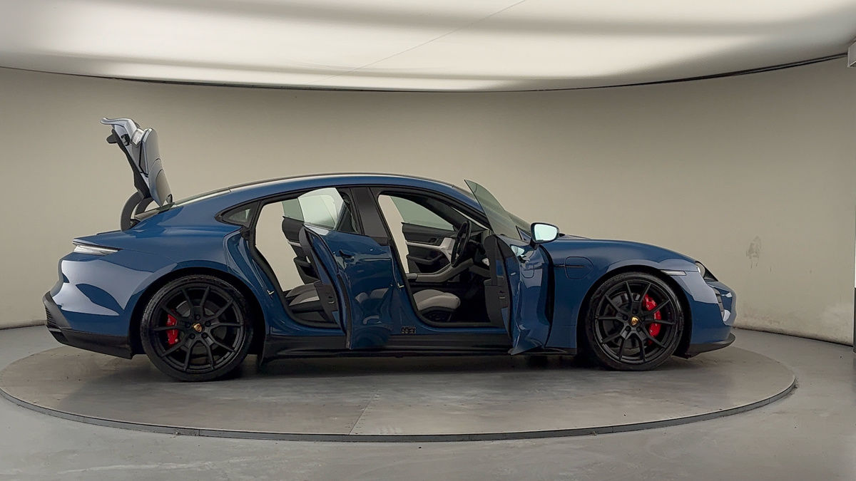 Used Porsche Taycan 2023 for sale - 75729981: Photo 61