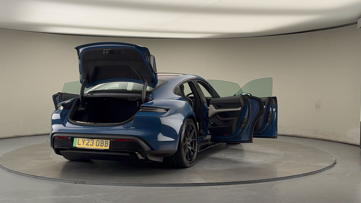 Used Porsche Taycan 2023 for sale - 75729981: Photo 64