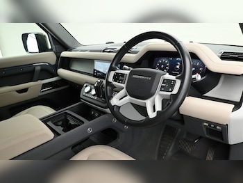 Used Land Rover Defender 110 2021 for sale - 75057402: Photo