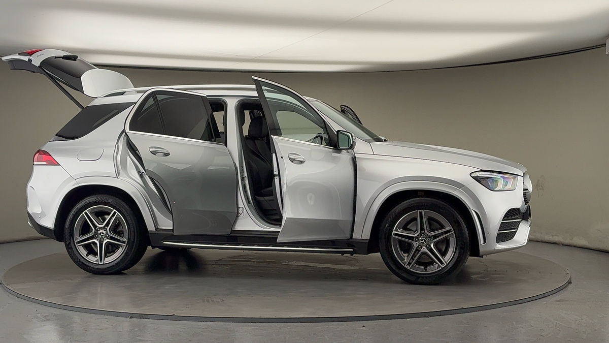 Used Mercedes-Benz GLE 2019 for sale - 77172894: Photo 56