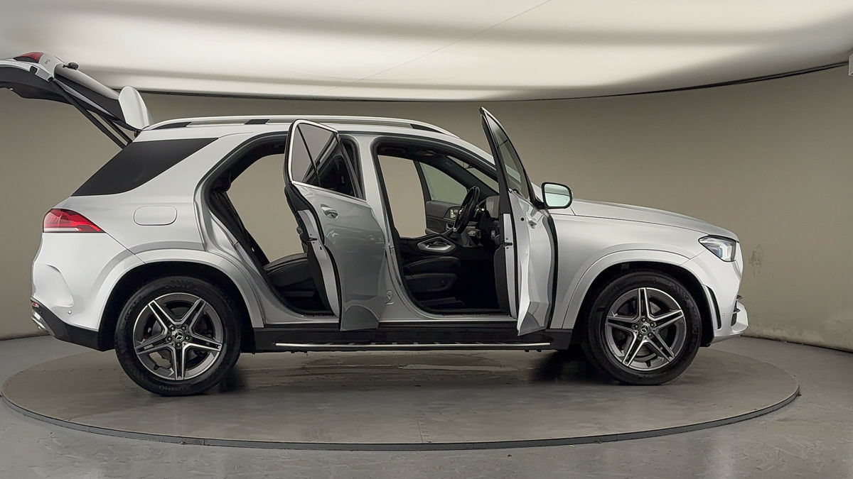 Used Mercedes-Benz GLE 2019 for sale - 77172894: Photo 57