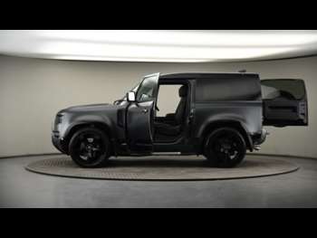 Used Land Rover Defender 90 2023 for sale - 74747682: Photo