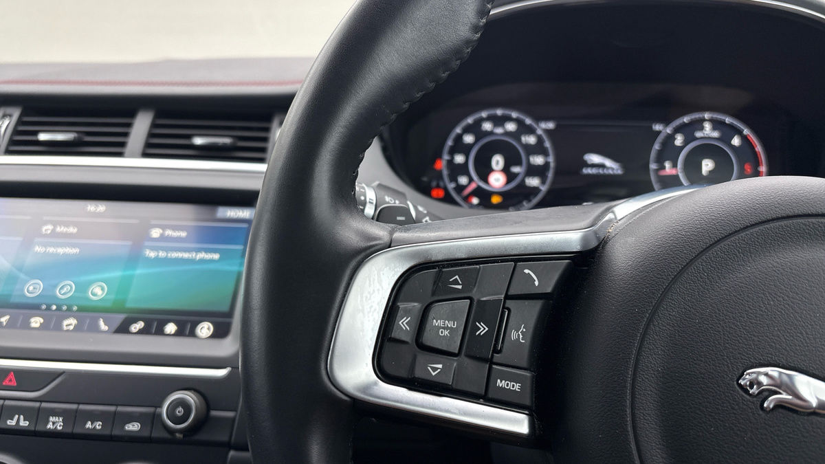 Used Jaguar E-Pace 2020 for sale - 76292325: Photo 13