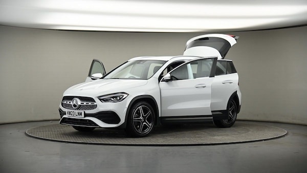 Used Mercedes-Benz GLA 2023 for sale - 74266489: Photo 48