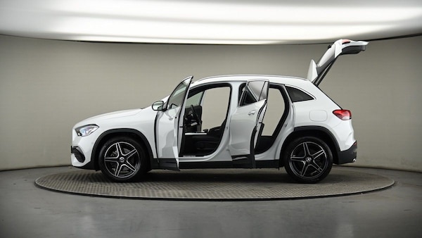Used Mercedes-Benz GLA 2023 for sale - 74266489: Photo 51