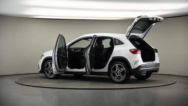 Used Mercedes-Benz GLA 2023 for sale - 74266489: Photo 52