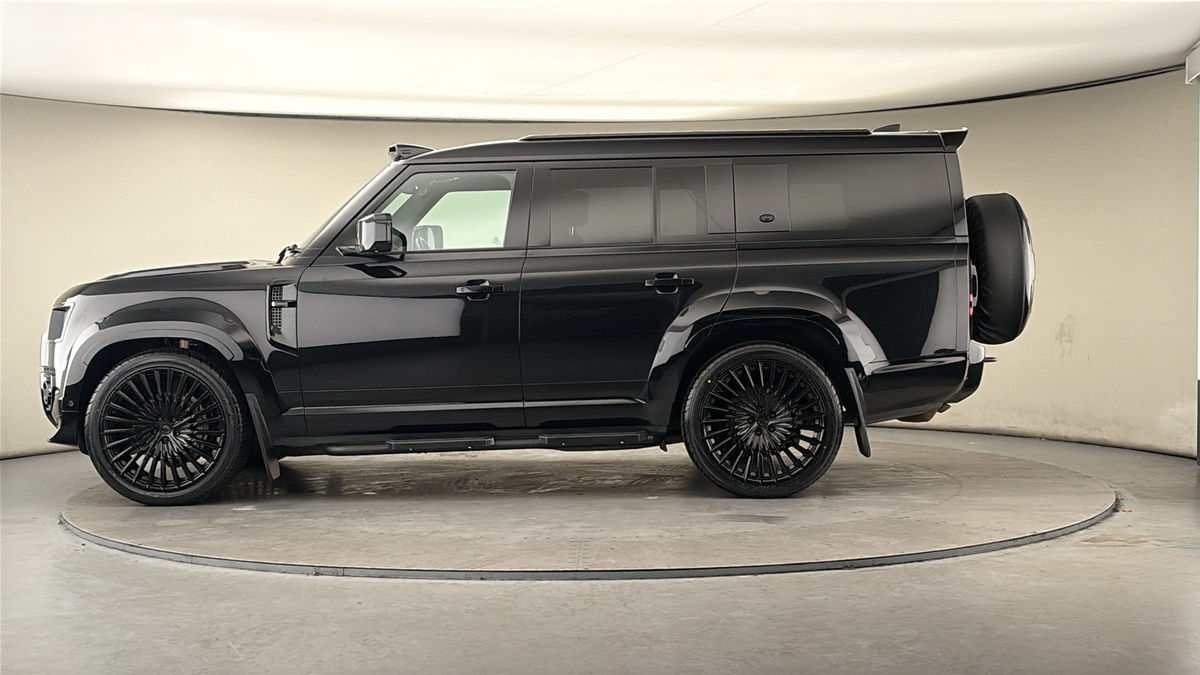 Used Land Rover Defender 130 2023 for sale - 78018082: Photo 15