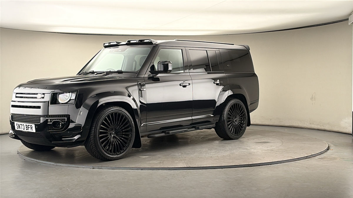 Used Land Rover Defender 130 2023 for sale - 78018082: Photo 20