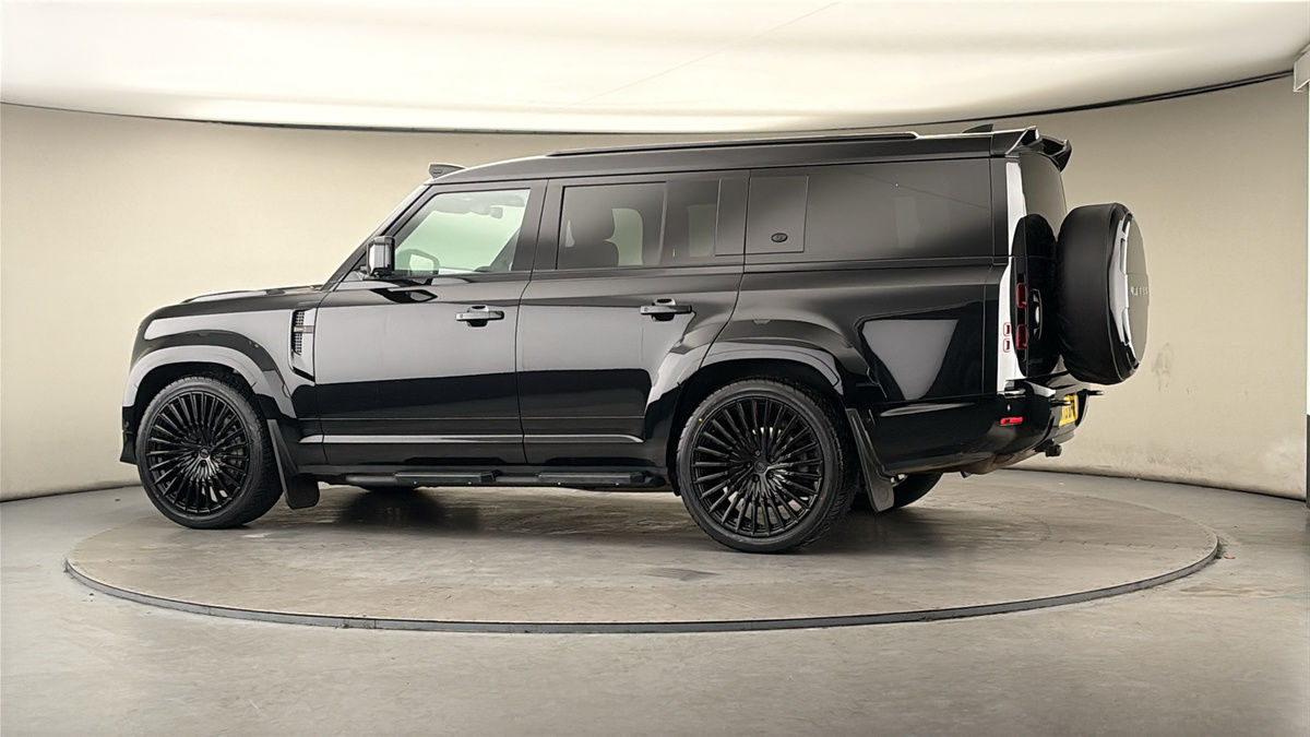 Used Land Rover Defender 130 2023 for sale - 78018082: Photo 31