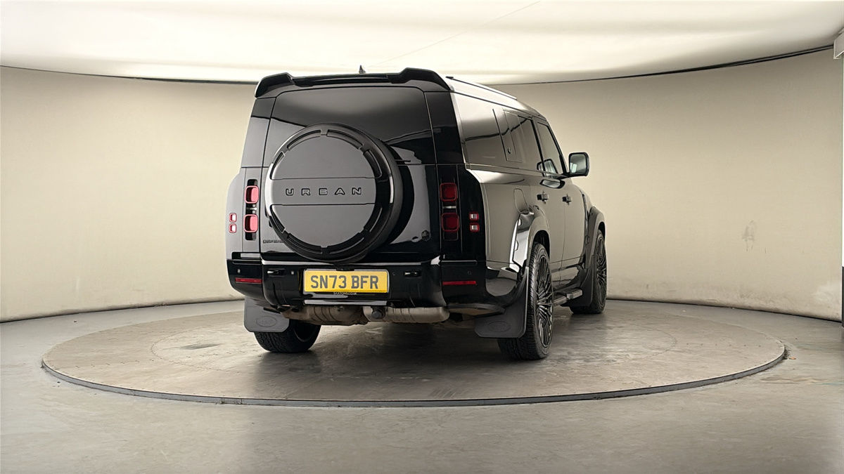 Used Land Rover Defender 130 2023 for sale - 78018082: Photo 45