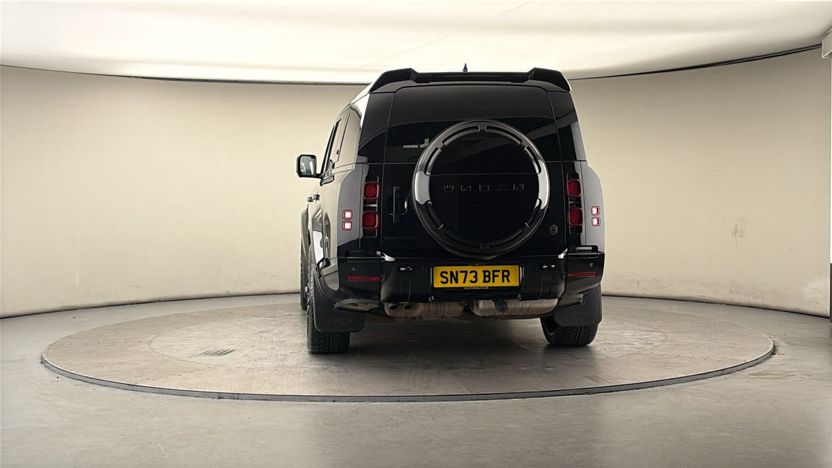 Used Land Rover Defender 130 2023 for sale - 78018082: Photo 46