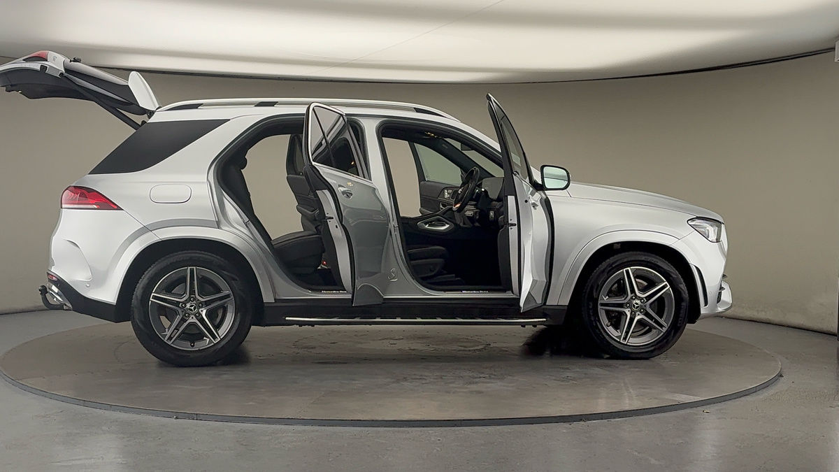 Used Mercedes-Benz GLE 2020 for sale - 76407258: Photo 57