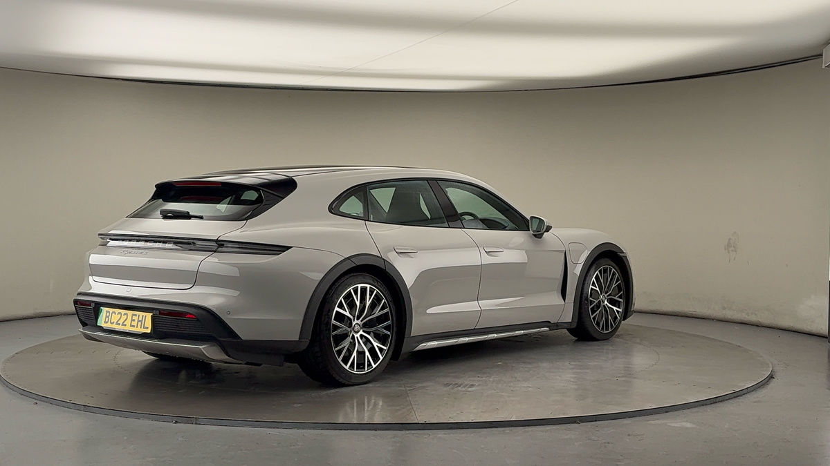 Used Porsche Taycan 2022 for sale - 78213254: Photo 22