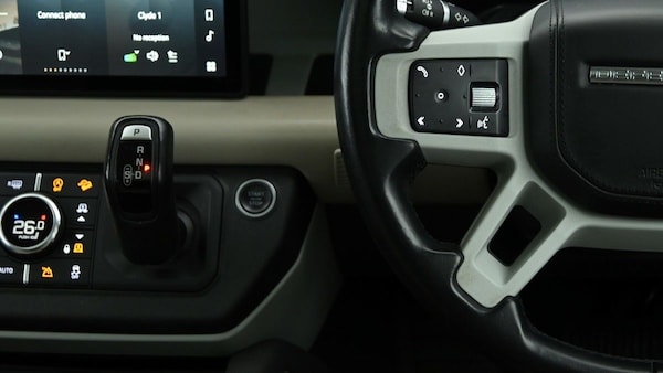 Used Land Rover Defender 110 2021 for sale - 74003954: Photo 15