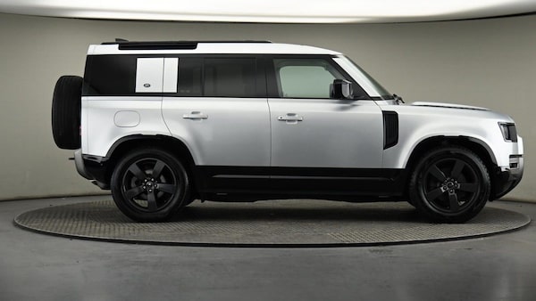 Used Land Rover Defender 110 2021 for sale - 74003954: Photo 27