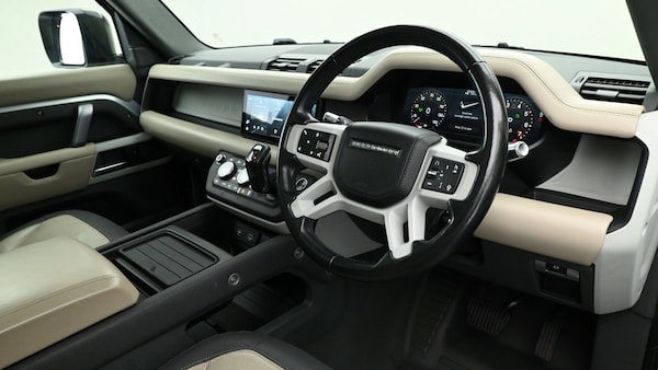 Used Land Rover Defender 110 2021 for sale - 74003954: Photo 3